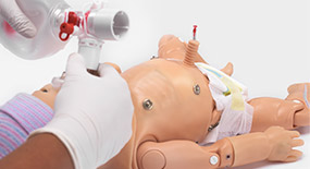 Treinamento de BVM utilizando o simulador de recém-nascido 